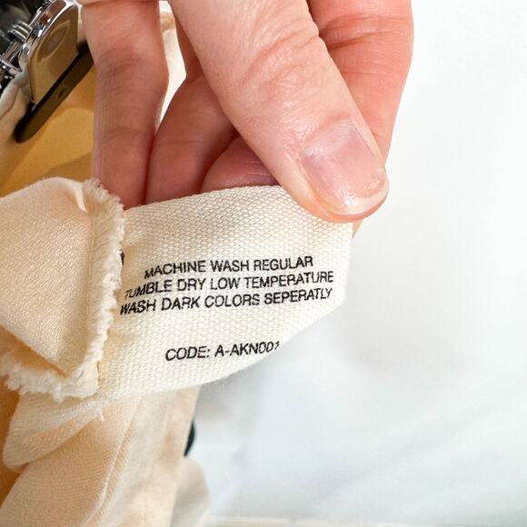 NWT ARJE The Pia Pull-on Pants in Ivory high rise tapered leg 3218 - Picture 5 of 6